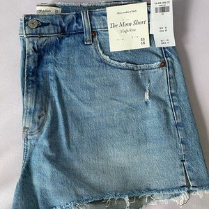Abercrombie mom shorts